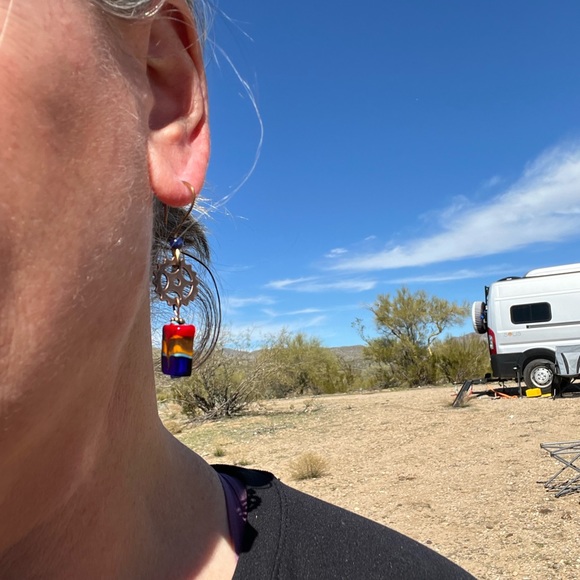 22186 Steam punk earrings. - Picture 2 of 3